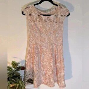 SUZY SHIER lace  dress